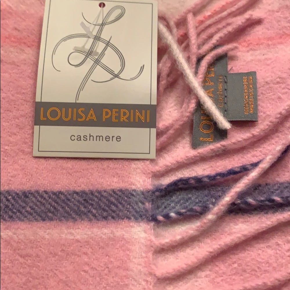 Cashmere scarf